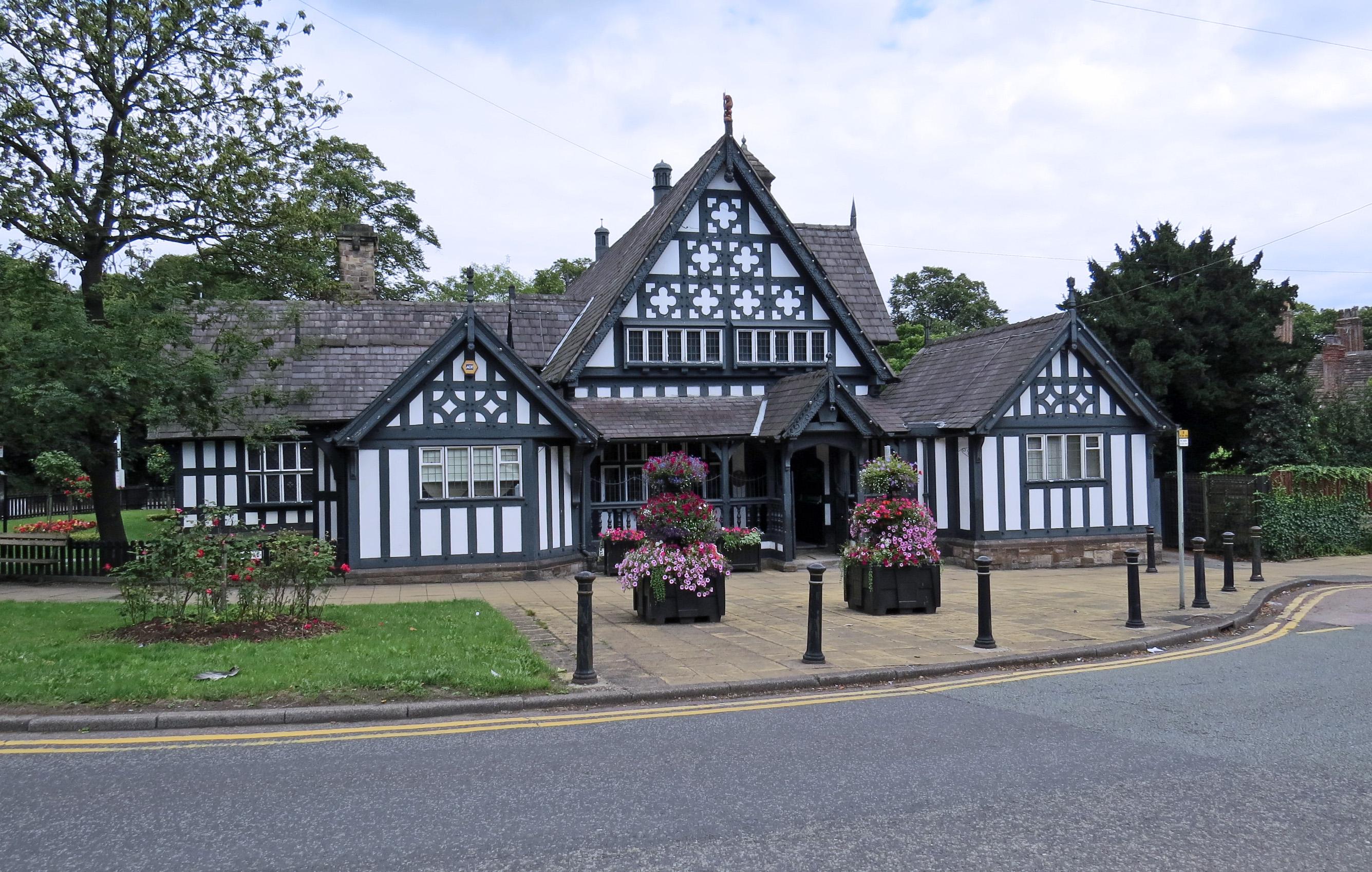 Worsley Court House